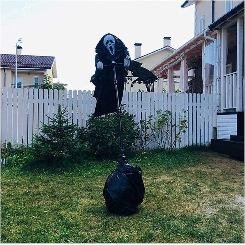 Garden Ghostface Scream Scarecrow